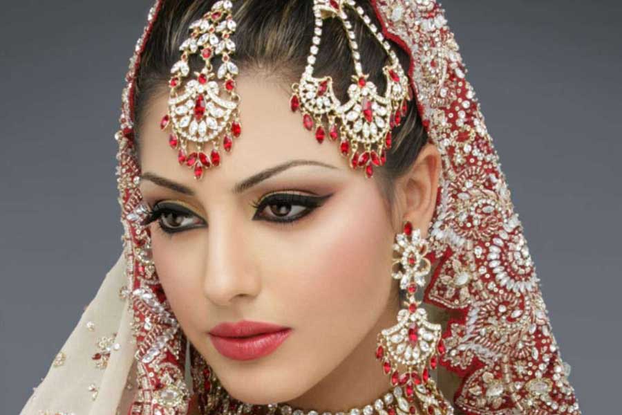 bridal-hair-and-makeup-model – Models