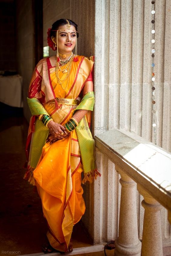 Rashami Desai Flaunts Her Maharashtrain Look In A Green Nauvari Saree